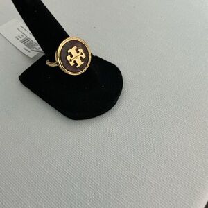 Tory Burch Gold Logo Stone Ring NWT. Size 6